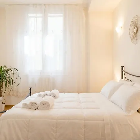 Carlotta - Italian Living Apartament Bari