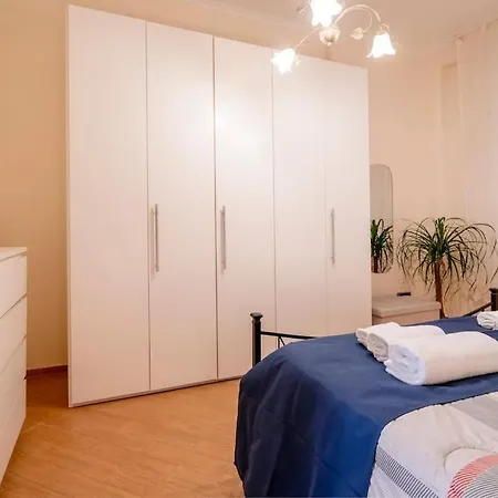 Carlotta - Italian Living