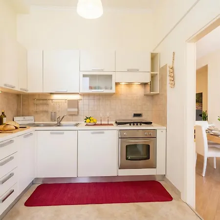 Apartman Carlotta - Italian Living *