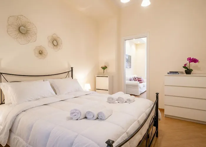 Carlotta - Italian Living *