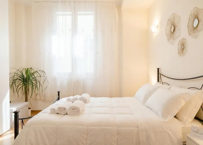 Carlotta - Italian Living Apartament Bari